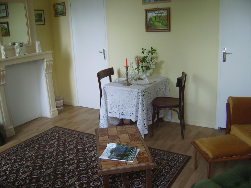 Chambres D'Hotes & Gites Du Chateau De Grand Rullecourt Szoba fotó